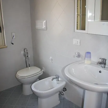 شقة فندقية Residence Gioiosa Marea *